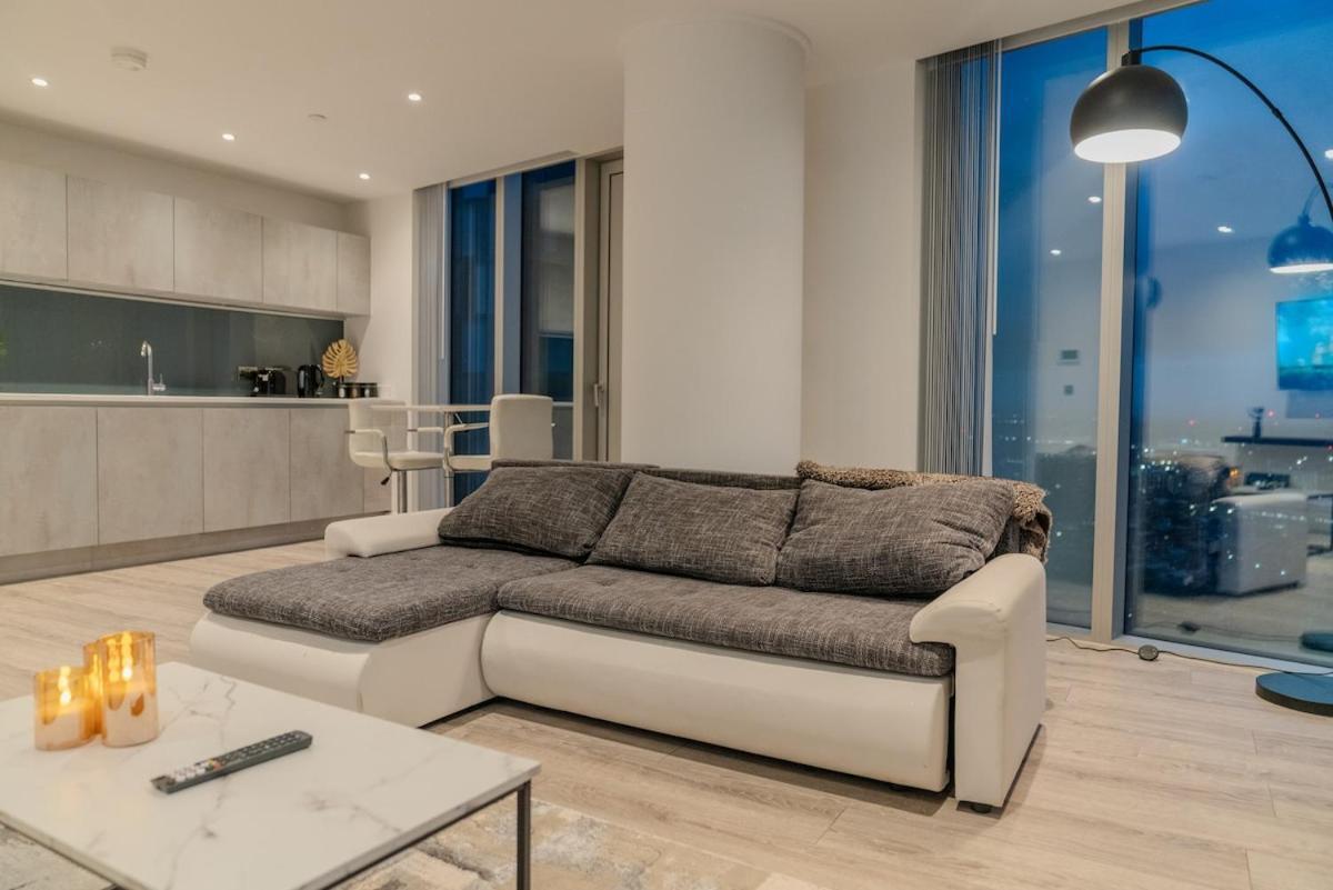Luxury 2 Bed Penthouse With Stunning Views In Manchester City Centre Zewnętrze zdjęcie